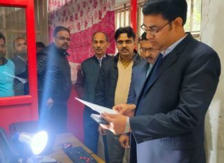 घर बैठे डाकिया के माध्यम से अपने बैंक खाते से निकालें राशि, डाकिया बना अब चलता-फिरता एटीएम- डाक निदेशक केके यादव