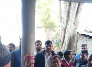 शोक संवेदना प्रकट करने पहुँचे कैबिनेट मंत्री व विधायक
