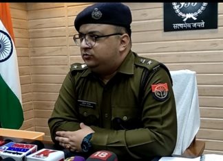 और जब बस स्टैंड छोड़ने के बहाने ऑटो चालक व उसके साथियों ने युवती के साथ किया गैंग रेप