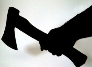 रंजिशन युवक पर कुल्हाड़ी से दबंगो ने किया जानलेवा हमला ,हालत गम्भीर