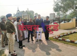 डीएम ने डलमऊ में होने वाली गंगा यात्रा का किया स्थलीय निरीक्षण