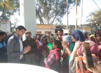 और जब सीडीओ की गाड़ी को क्यो रोक लिया महिलाओं ने
