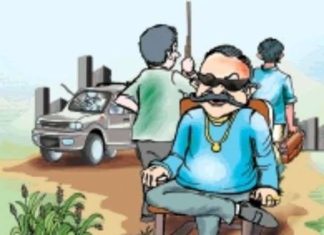 लो भाई सरकारी स्कूल की जमीन पर ही होंने लगा कब्ज़ा