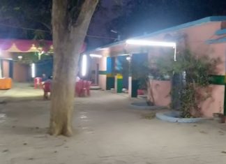 डीएम साहब रायबरेली जिले के सरकारी स्कूल बने बारात घर