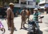 पुलिस तो करा रही सख्ती से लॉक डाउन का पालन..!लेकिन तफरी व फर्राटा भरने निकलते है जनाब