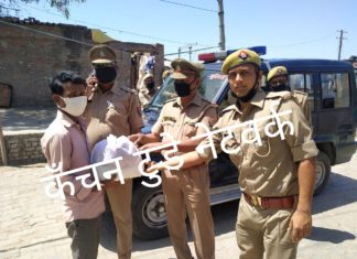 सदर कोतवाल बन रहे गरीबो व जरूरतमंद के मसीहा