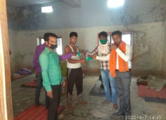 सभासद ने कोरेन्टीन किये गये लोगों की मदद