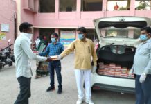 ऊंचाहार व्यापार मंडल अध्यक्ष लगातार गरीब और भूखों असहाय की कर रहे सेवा