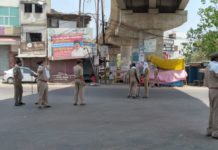 लाक डाउन के चलते उलंघन करने वालो पर पुलिस ने चलाया सघन चेकिंग अभियान