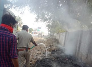 कोरोना योद्धा पुलिस कर रही हर रूप मे समाजसेवा
