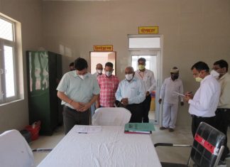 जिलाधिकारी ने ट्रामा सेन्टर, सेन्ट अन्थोनी इण्टर कालेज, बी0बी0डी0 इण्टर कालेज, अत्रेय एकेडमी, सेन्ट एंजिल्स कालेज का किया निरीक्षण