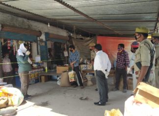 एसडीएम व कोतवाली ने किया दुकानों व क्षेत्र का निरीक्षण
