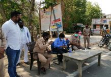 आखिर क्यों सैकड़ो मजदूर भड़के, लगाई गई बैरिकेटिंग, हंगामा