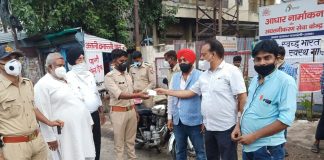 अखिल भारतीय उद्योग व्यापार मंडल द्वारा पुलिस कर्मियों को उच्च क्वालिटी के मास्क N95 वितरित किए गए