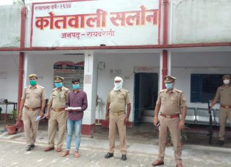 एटीएम हैकर चढ़ा पुलिस के हत्थे