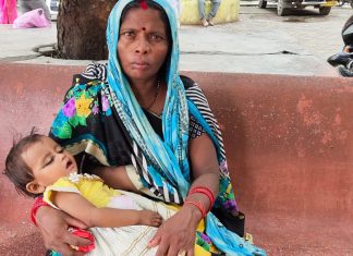 और जब कलयुगी माँ अपने जिगर के टुकड़े को छोड़ हुई फरार