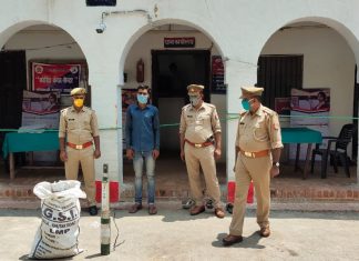 चोरी की समरसेबल सहित युवक गिरफ्तार