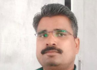 कप्तान साहब आपके आदेश को नही मानते इस कोतवाली के मुंशी