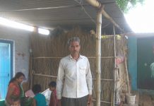 कॉलोनी का पैसा खाते में आते ही निकल गया ,पीड़ित को पता ही नहीं