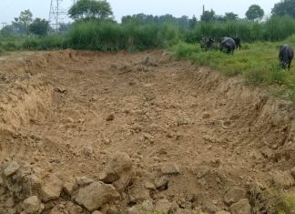 पुलिस की मिली भगत पर डलमऊ में हो रहा अवैध खनन