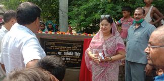 सदर विधायक अदिति सिंह व उनकी मां ने जनता का दुःख दर्द जाना