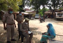 अधेड़ की अज्ञात हमलावरों ने करी धारदार हथियार से हत्या