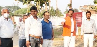 सरकारी मानक के अनुरूप लगाए जाएं विद्युत खंभे-अरविन्द श्रीवास्तव
