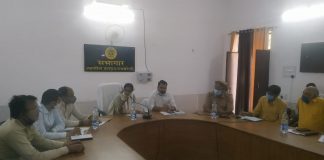 कार्तिक पूर्णिमा मेले को लेकर एस डी एम ने की बैठक
