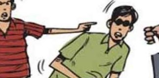 दरवाजा लगाने को लेकर दो सगे भाइयों में मारपीट दोनों गम्भीर