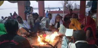 तिलोई तहसील के भक्तो ने विशाल भण्डारे का गंगा टत पर किया गया आयोजन