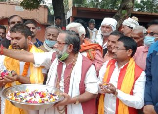 शनि देव धाम कुशफरा के महंत परमात्मानंद के निधन से क्षेत्र में शोक की लहर