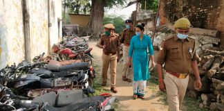 और जब इस बेटी बग़ैर मास्क व बिना हेलमेट पहने लोगो पर करी ये कार्यवाही