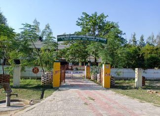 ये ग्राम प्रधान गांव के विद्यालयों की बदल रहे तस्वीरे