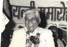 आज ही साहित्य की “डाली” से टूटा था हिंदी का “सुमन”