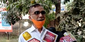 जब विद्यालय निरीक्षक के आवास पर दबंगो ने करी तोड़फोड़, दी जान से मारने की धमकी