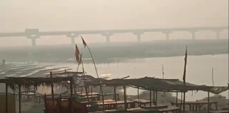 कार्तिक पूर्णिमा गंगा स्नान घाटों पर पसरा रहा सन्नाटा