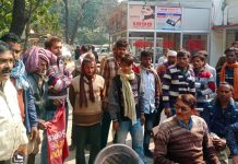 जबरन गुंडा टैक्स वसूली करने वालो पर कब होगी कार्यवाही, न्याय न मिलने पीड़ित कप्तान कार्यलय में देंगे धरना