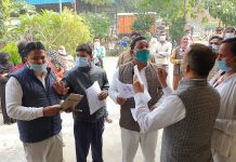 नगर की सीमा बढ़ाये जाने से ग्रामीणों में रोष, ज्ञापन न लेने से लोगो मे नाराज़गी