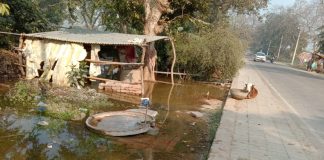 माइनर की पटरी कटने से कई बीघा फसल जलमग्न