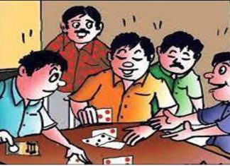 जुआ खेलते हुए अट्ठारह लोग गिरफ्तार
