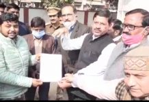 किसान बिल के खिलाफ कांग्रेस जिलाध्यक्ष ने एसडीएम व विधायक प्रतिनिधि को सौंपा ज्ञापन