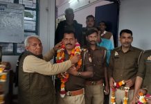 पूर्व थानाध्यक्ष मान्धाता पुष्प राज सिंह को पुलिस विभाग एवं समाज के संभ्रांत जनो ने की विदाई