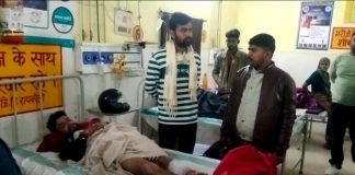 भंडारे से लौट रहे युवक पर बाइक सवार दबंगो ने मारपीट कर चलाई युवक पर गोली