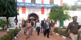 जिला जेल का जिलाधिकारी व पुलिस अधीक्षक ने किया औचक निरीक्षण