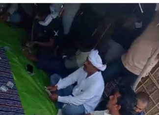 रायबरेली में खुलेआम सजती है जुएं की फड़