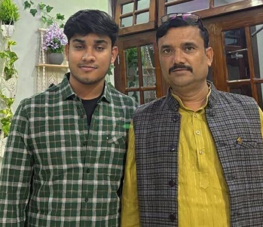 मुंशीगंज के अजय यादव बने इनकम टैक्स ऑफिसर
